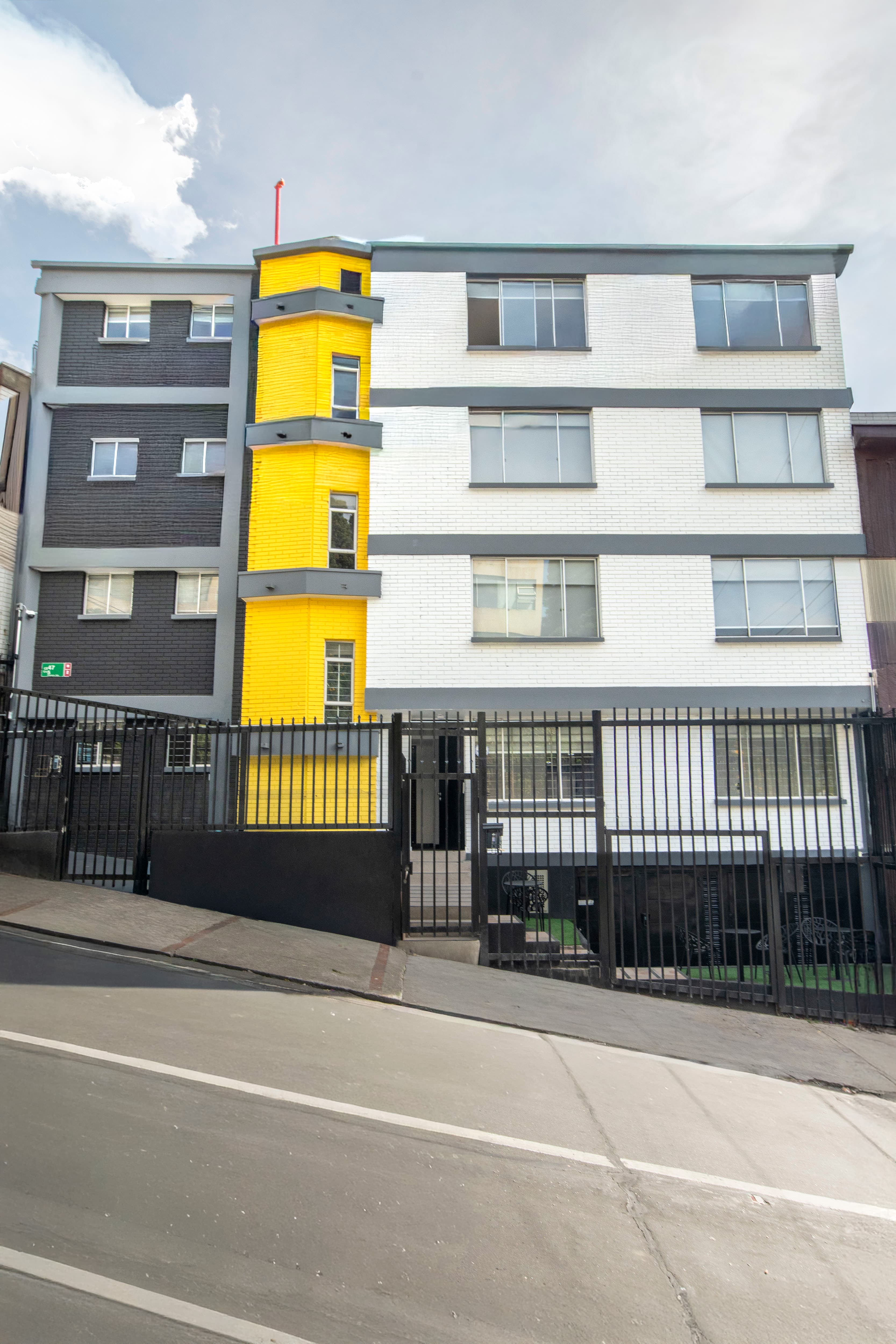 Habitaciones amobladas con baño